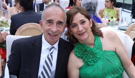  José Medlich y  Mónica Leal.