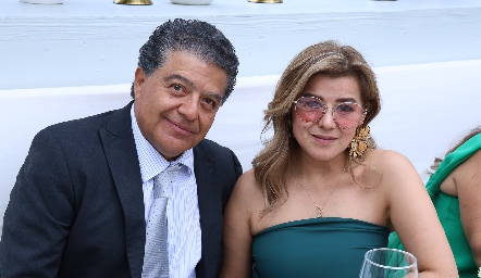  Luis Fonseca y Gaby Flores.