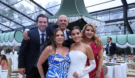  Roberto, Guadalupe, Roberto, Car y Camenchu.