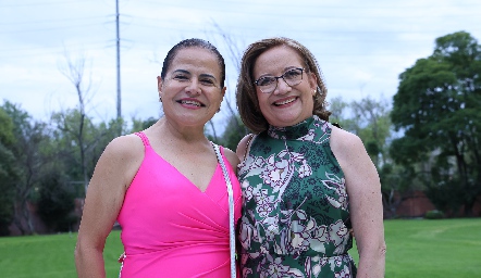  Irasema Campos y Paty González.