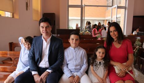  Familia Becker Saldívar.
