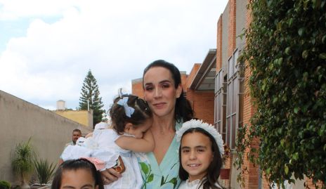  Macarena Almazán, Jimena de la Rosa, Ximena Castillo y Pía Almazán.