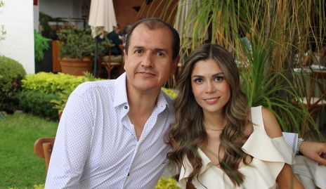  Ricardo Garza e Imelda Martínez.