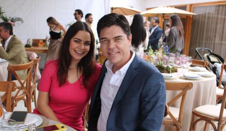  Estefanía Saldívar y Alexander Becker.