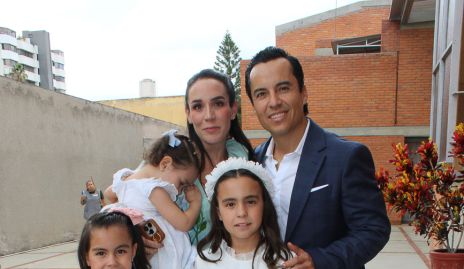  Macarena Almazán, Jimena de la Rosa, Ximena Castillo, Pía y Luis de la Rosa.