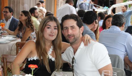  Silvana Zendejas y Santiago López.