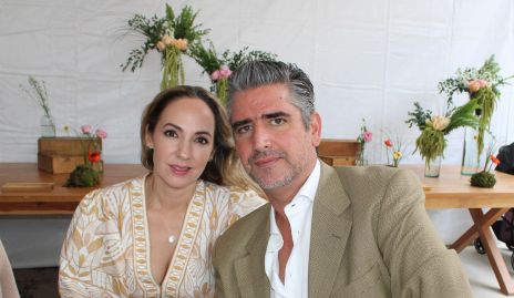  Lilia y Juan Manuel Güemes.