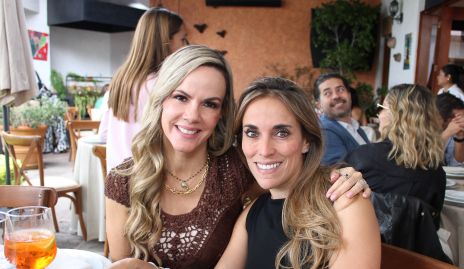 Elsa Paz y Daniela Llano.