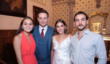  Úrsula, Pepe, Car y Santi.