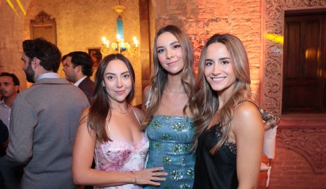  Camila, María José y Fernanda.