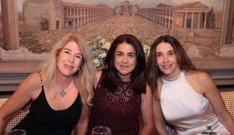  Denise Cril, Ileana Ruiz y Norma Lara.