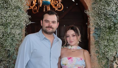  Adrián Flores y Jessica Cuevas.