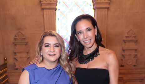  Carmenchu y Sara Terrazas.