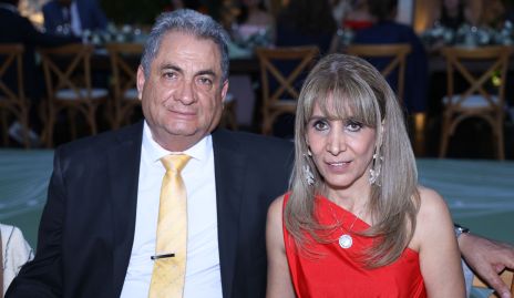  Gerardo Oliva y Martha Elena Díaz de León.