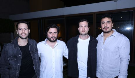  Rodrigo De Antuñano, Rodrigo Galán, Pancho Loza y Sebastián Cárdenas.
