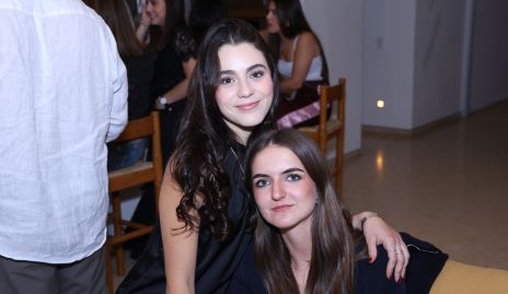  Sigrid Zendejas y Camila Bárcena.