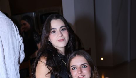  Sigrid Zendejas y Camila Bárcena.