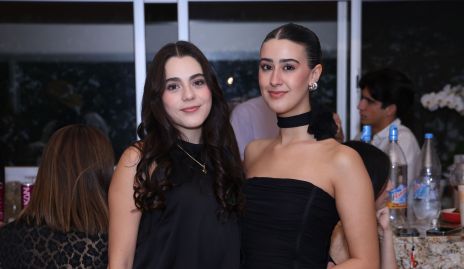  Sigrid Zendejas e Isabel Gutiérrez.