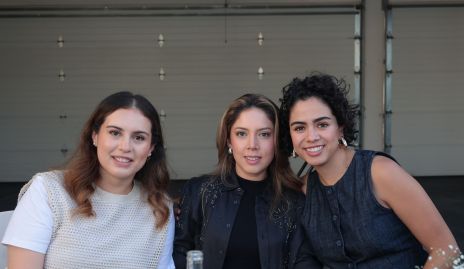  María Herrejón, Jocelyn Martínez y Ale Arauz.