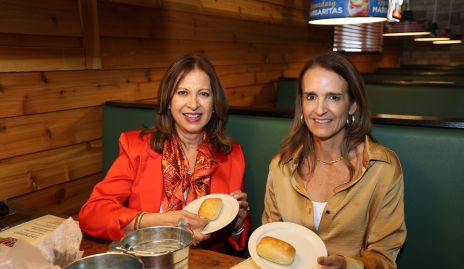  Imelda Elizalde e Iliana Tomassi.