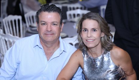  Jean Franco Pizutto y Alejandra Allende.