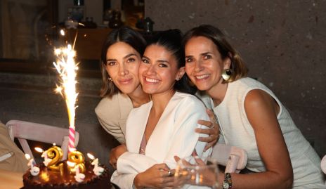  Elsa Santoyo, Ana Sofía Santoyo y Elsa Villalba.