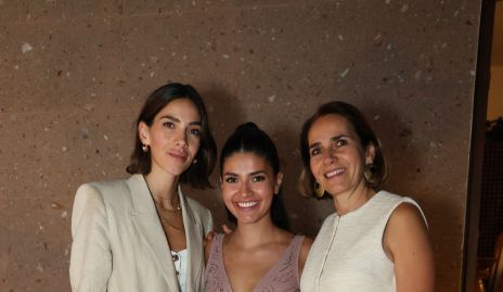  Elsa Santoyo, Ana Sofía Santoyo y Elsa Villalba.