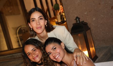  María Fernanda, Elsa Santoyo y Ana Sofía Santoyo.
