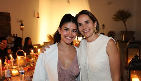  Ana Sofía Santoyo y Elsa Villalba.