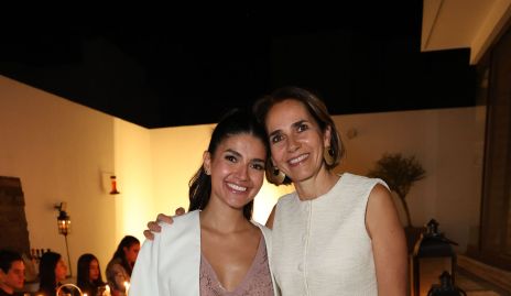  Ana Sofía Santoyo y Elsa Villalba.