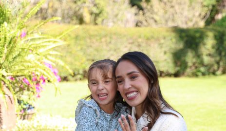  Paola Ascanio con su sobrina Inés.