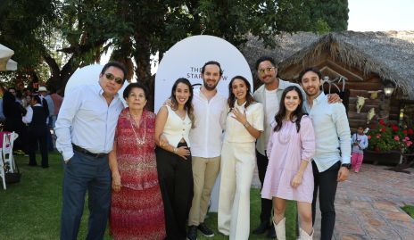  Familia Ascanio, Tony, Tere y María José Ascanio, Eduardo Zepeda, Paola Ascanio, Gerardo González, Vanessa Correa y José Antonio Ascanio.