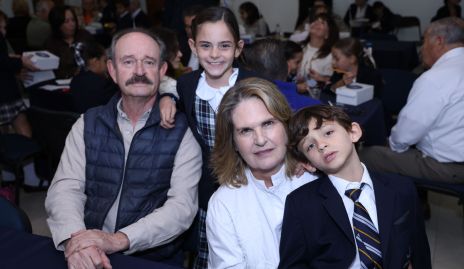  Sergio Velasco, Marina Zermeño, Carmen de Velasco y Edu Zermeño.