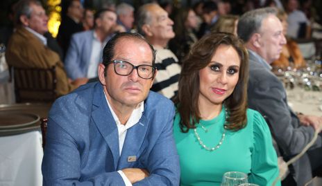  Carlos y Silvia.