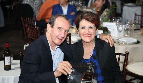  Jesica Reyes  y Carlos Hernández.