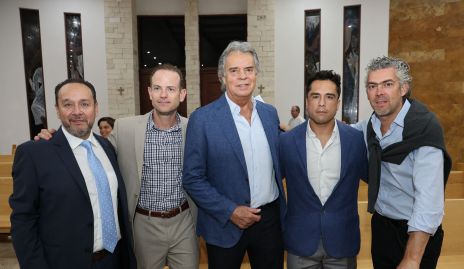  Juan Carlos Conde, Eduardo Coulon, Roberto Berrones, Ricardo Cordero y Manolo Ruiz.