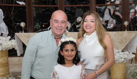  José Luis Fernández, Mónica Ogarrio y Bárbara Rojo.