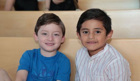  Santiago y Juan Pablo.