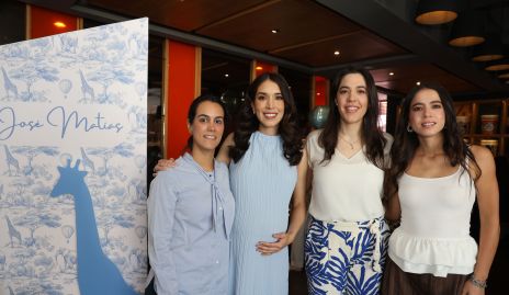  María Gutiérrez, Mari Tere Torres, Beatriz Arrollo y Andrea Olivares.