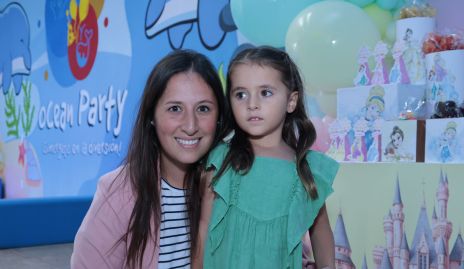  Marijó Martins y Montse González.