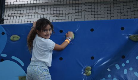  Escalando a lo más alto.