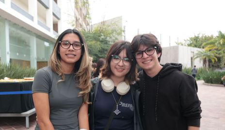  Paola Machuca, María José Salinas e Iann Cuadra.