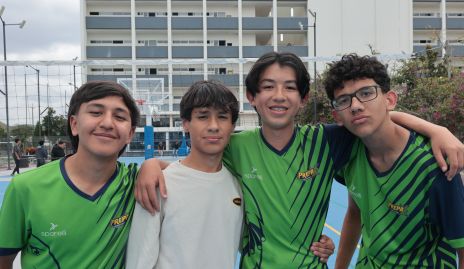  Guerreros deportistas.