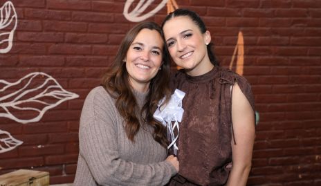  Laura Matienzo y Marijó Zacarías.