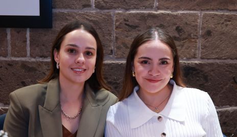  Alejandra Martínez y Denisse Valle.