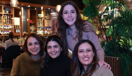  Itzel Sánchez, Mimí Jaimes, Lorena de la Parra y Luli Medina.
