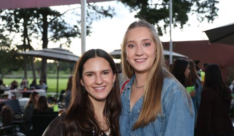  Carola García y Caro Duque.