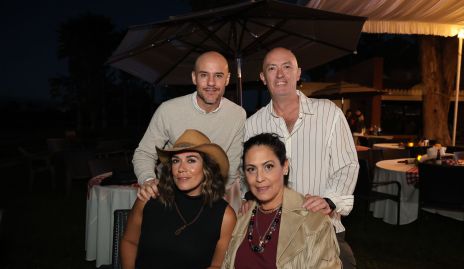  Berenice Cortez y Francisco Orozco, Ana Luisa Lujambio y Paco Artolózaga.