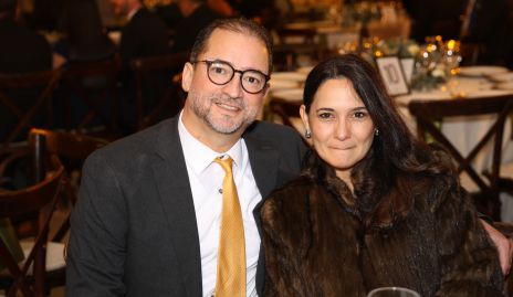  Alejandro Viramontes y Rocío de Viramontes.