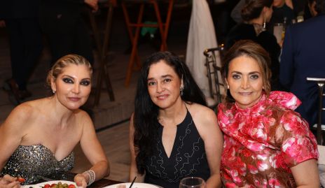  Rosy Morones, Dora Velasco y Gaby Sánchez.